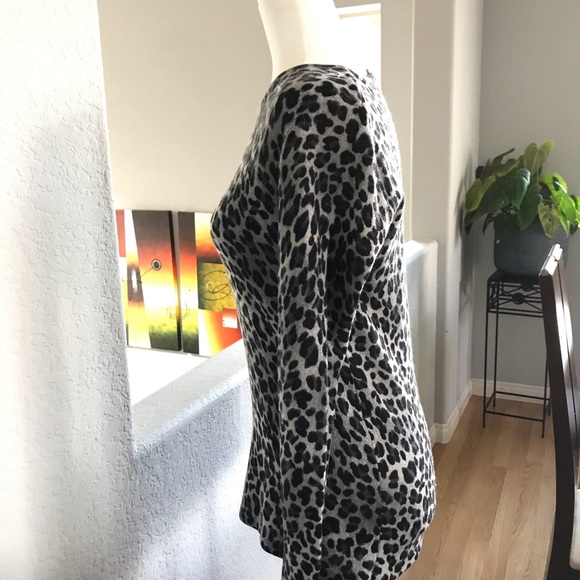 Saks Fifth Avenue cashmere sweater - Picture 3 of 5